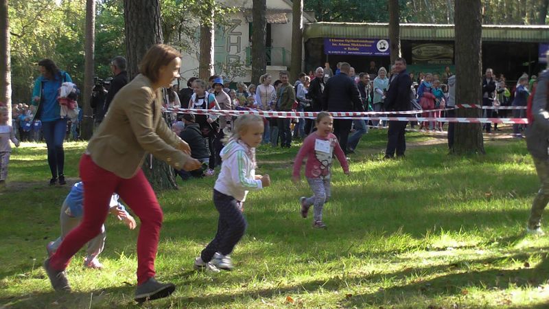 Za nami XXVII Kolneńskie Biegi Jesieni. Najmłodszy uczestnik miał 15 miesięcy (zobacz zdjęcia)