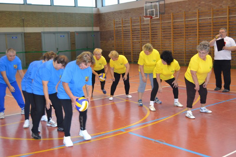 ?Ruszaj się, bo zardzewiejesz?. Sportowe emocje podczas kolneńskiej Senioriady