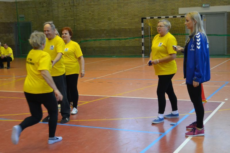?Ruszaj się, bo zardzewiejesz?. Sportowe emocje podczas kolneńskiej Senioriady