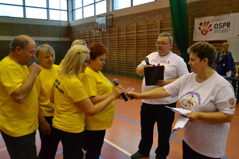 ?Ruszaj się, bo zardzewiejesz?. Sportowe emocje podczas kolneńskiej Senioriady