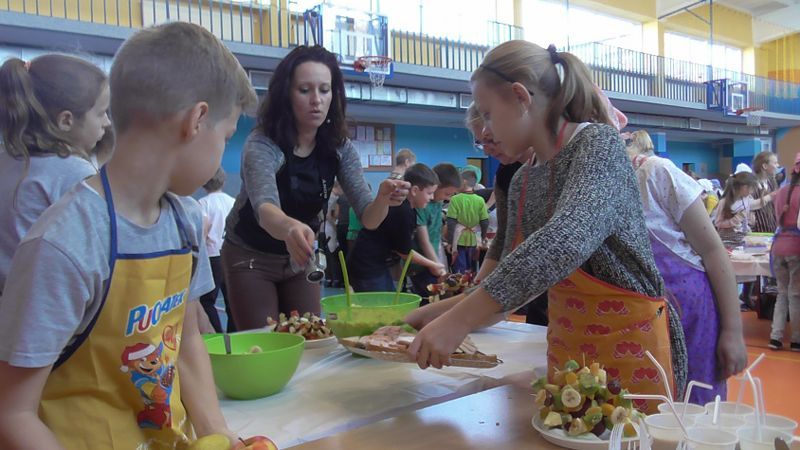 Dzieci przygotowują śniadanie. Było zdrowo i smacznie
