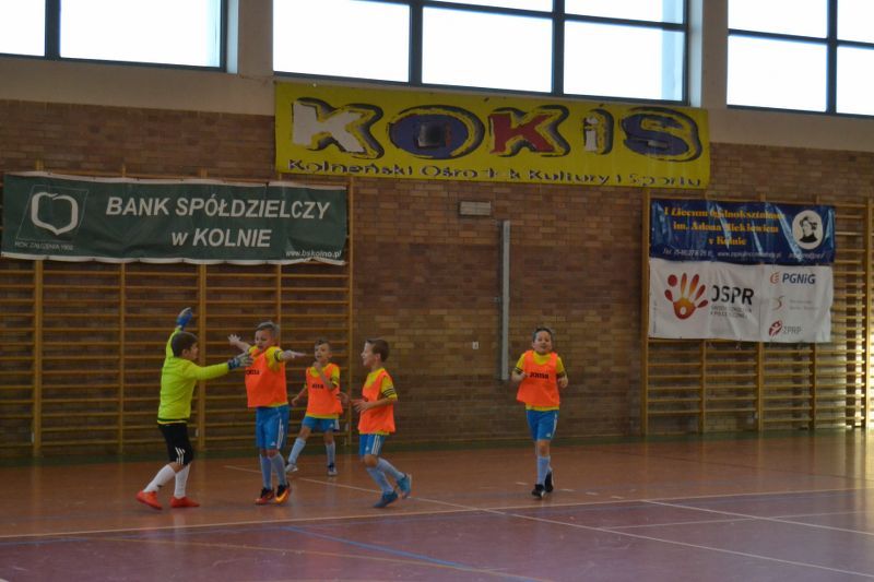Mikołaj obserwował młodych piłkarzy. Była rywalizacja sportowa, ale i dobra zabawa