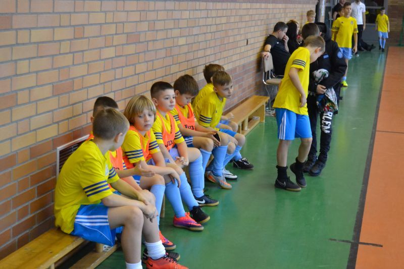 Mikołaj obserwował młodych piłkarzy. Była rywalizacja sportowa, ale i dobra zabawa