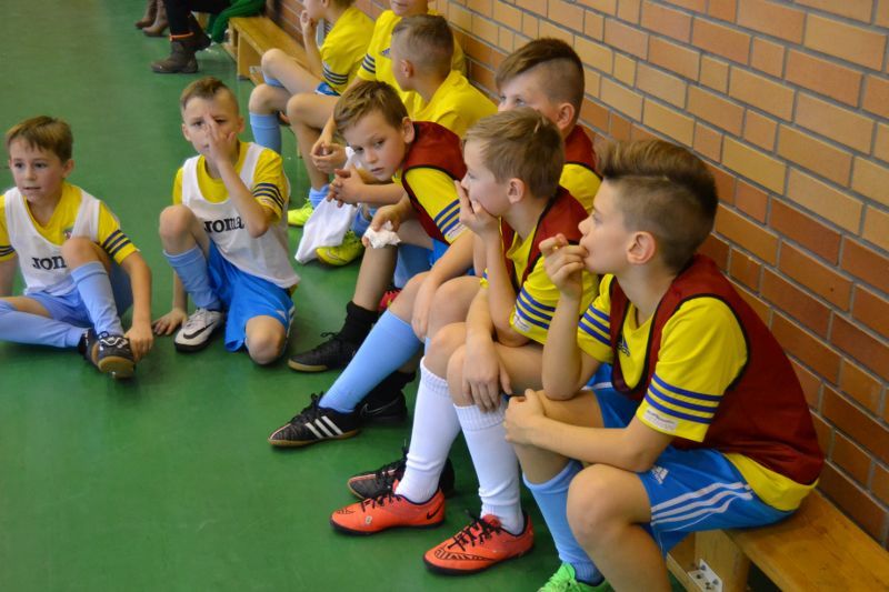Mikołaj obserwował młodych piłkarzy. Była rywalizacja sportowa, ale i dobra zabawa