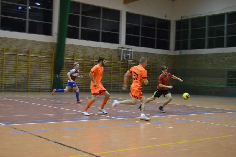 Czarny weekend lidera turnieju