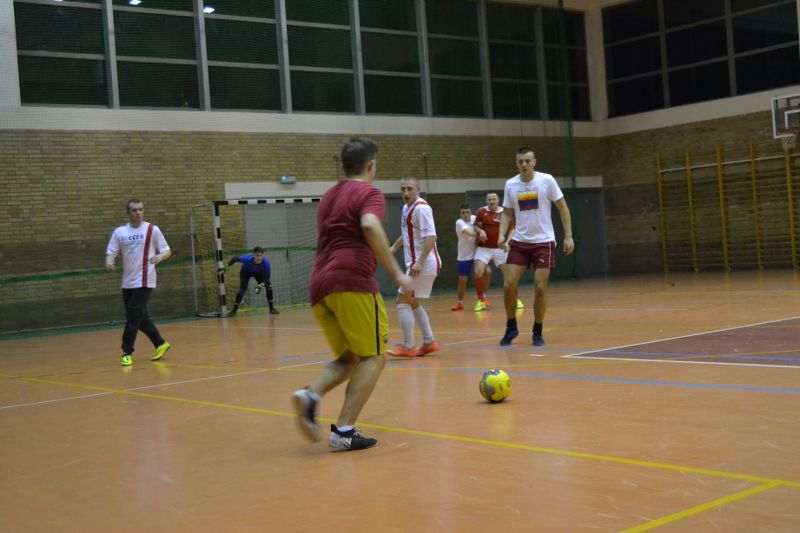 Czarny weekend lidera turnieju