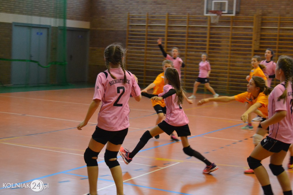 Turniej piłki ręcznej. Znakomite zawody