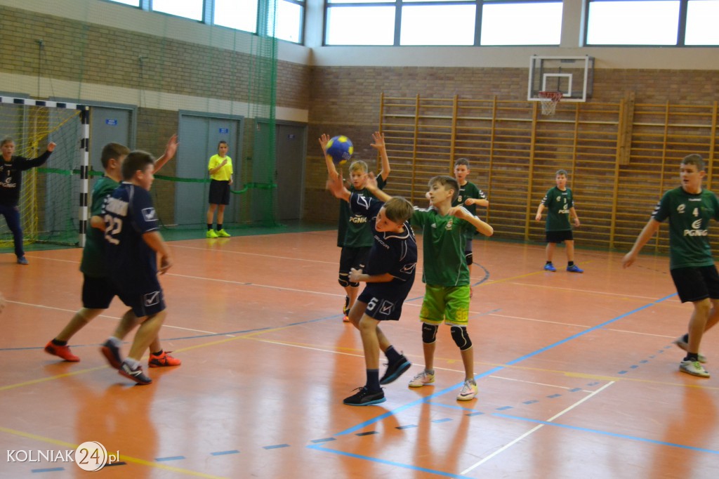 Turniej piłki ręcznej. Znakomite zawody