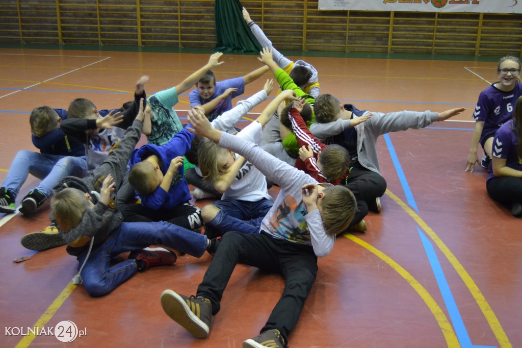 Turniej piłki ręcznej. Znakomite zawody