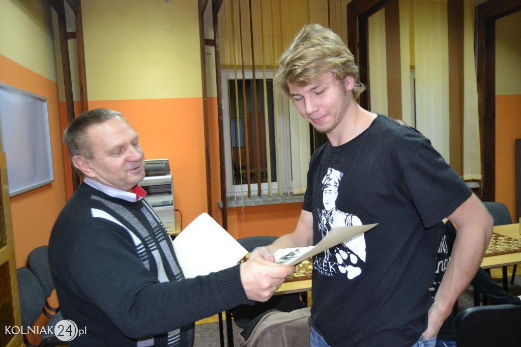 Konrad Kozioł wygrał  turniej szachowy