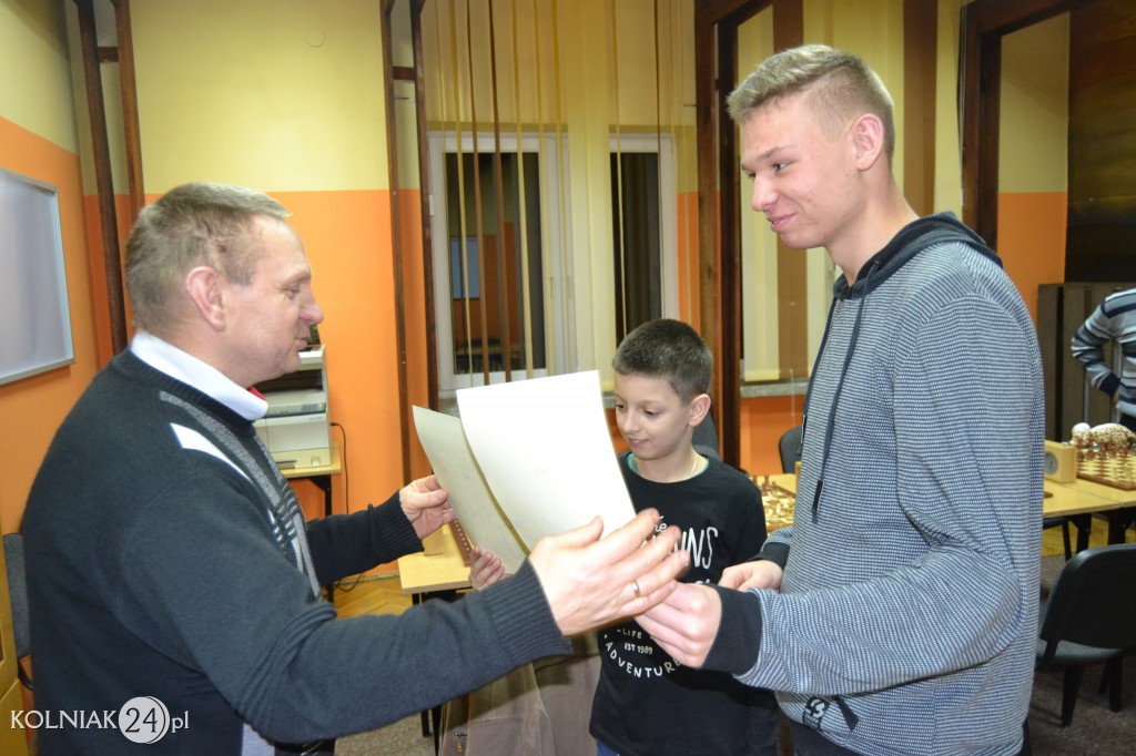 Konrad Kozioł wygrał  turniej szachowy