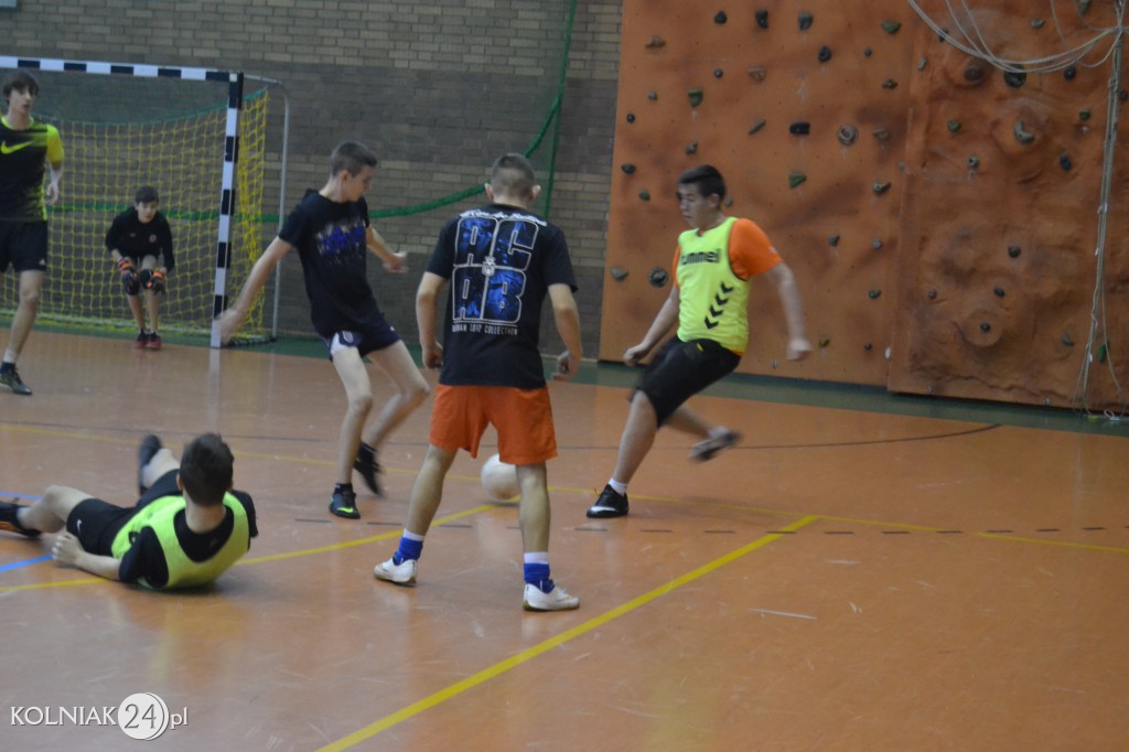 Zimowa Liga w Piłkę Nożną Drużyn Osiedlowych