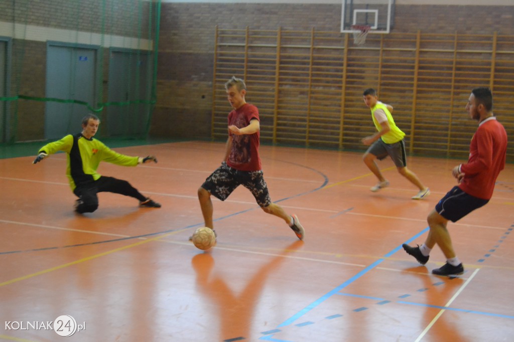 Zimowa Liga w Piłkę Nożną Drużyn Osiedlowych