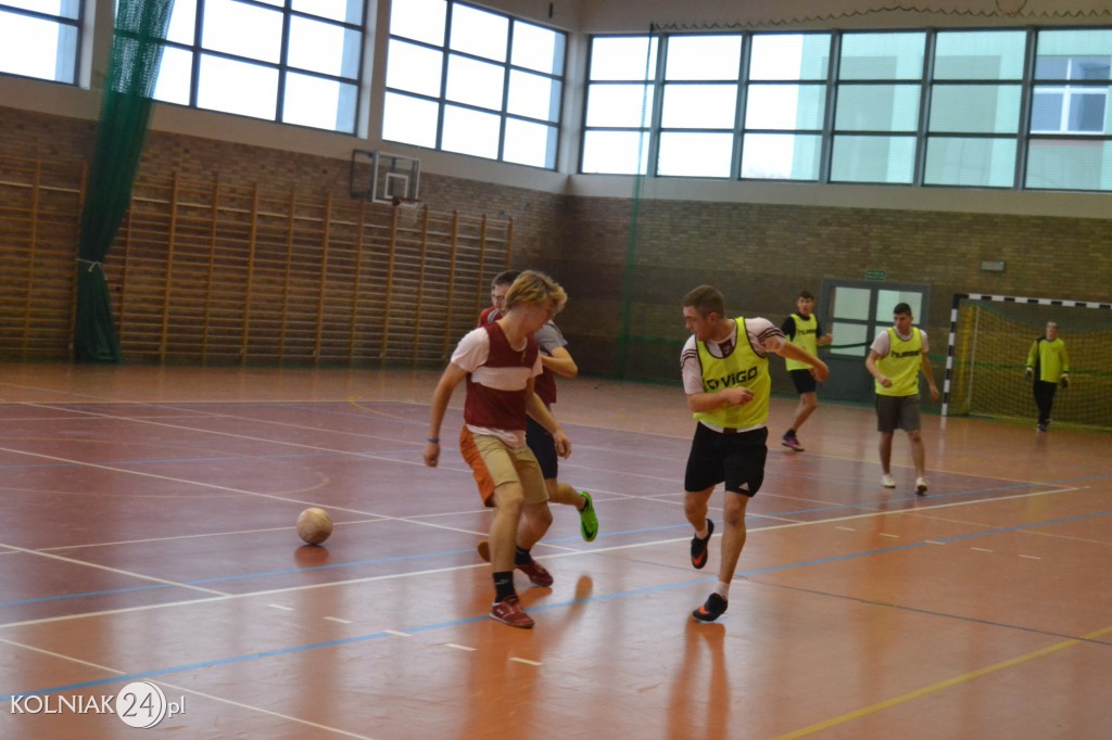 Zimowa Liga w Piłkę Nożną Drużyn Osiedlowych