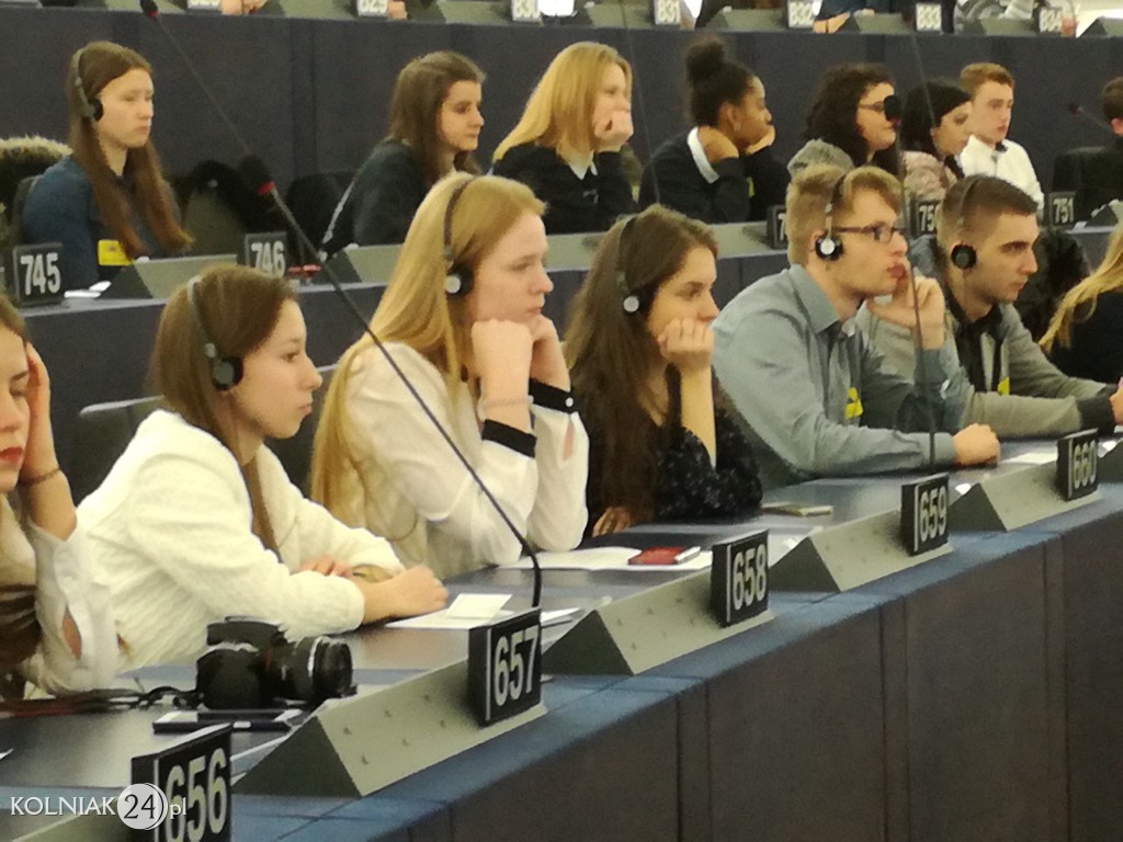 EuroAdaś  zwiedza Europę