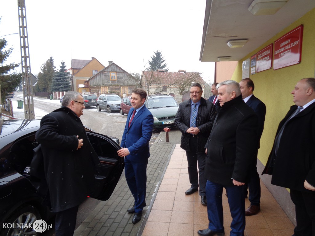Ogłoszenie przetargów w Stawiskach