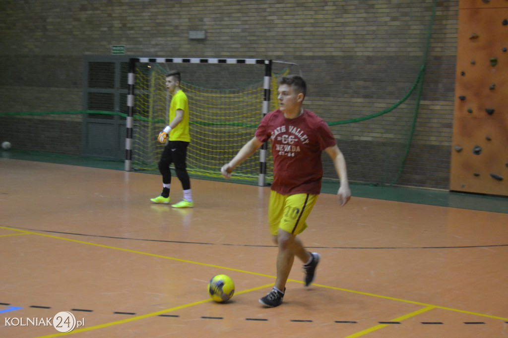 15. kolejka ligi halowej