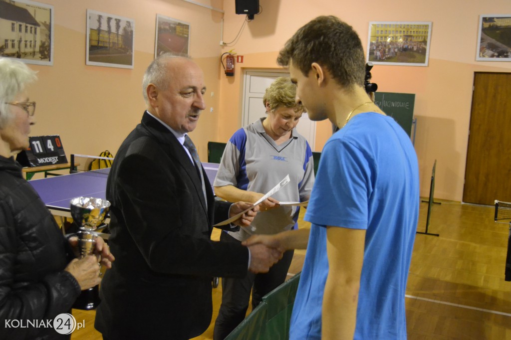 Turniej tenisa stołowego w Ogólniaku