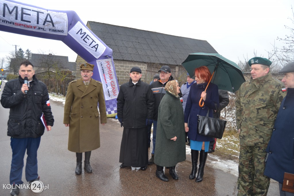 Tropem Wilczym w Zabielu