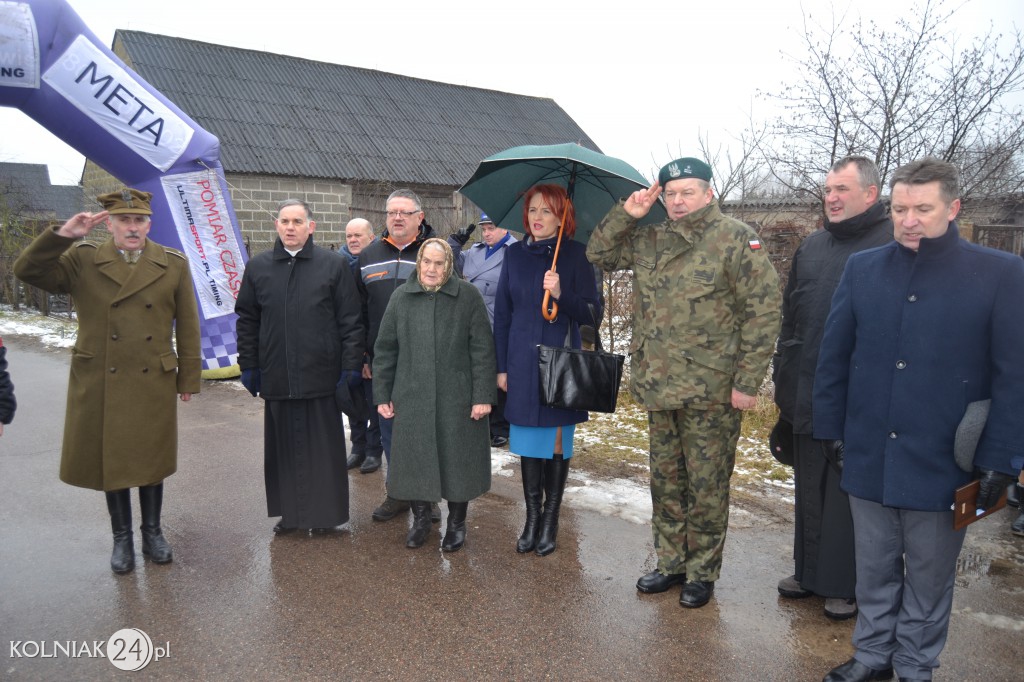 Tropem Wilczym w Zabielu