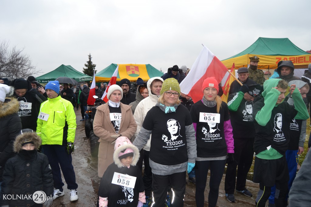 Tropem Wilczym w Zabielu