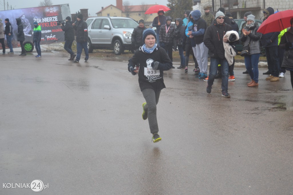 Tropem Wilczym w Zabielu