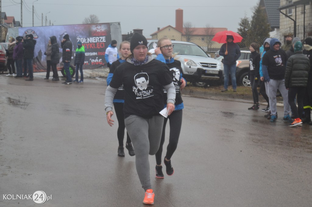 Tropem Wilczym w Zabielu