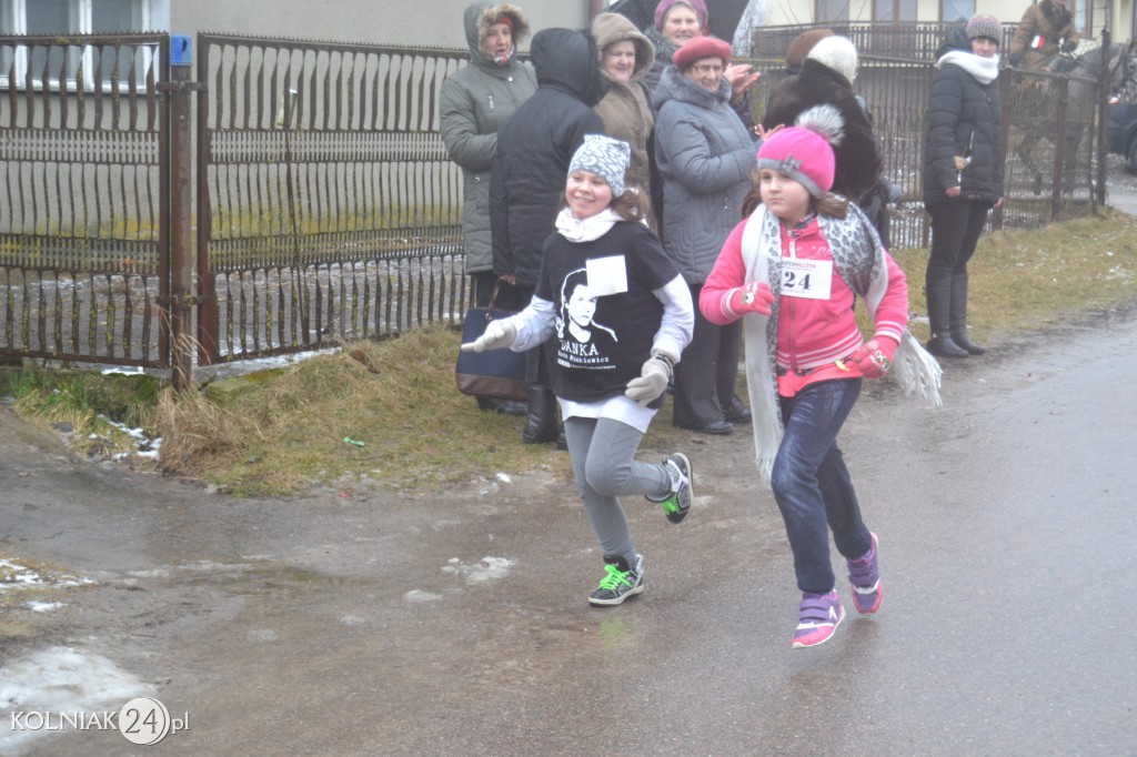 Tropem Wilczym w Zabielu