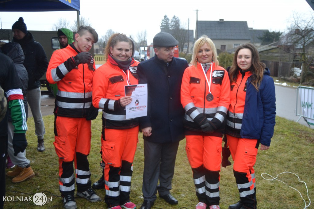 Tropem Wilczym w Zabielu