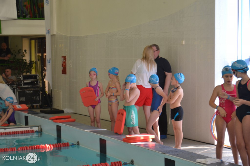 Dziecięce święto pływania w Kolnie