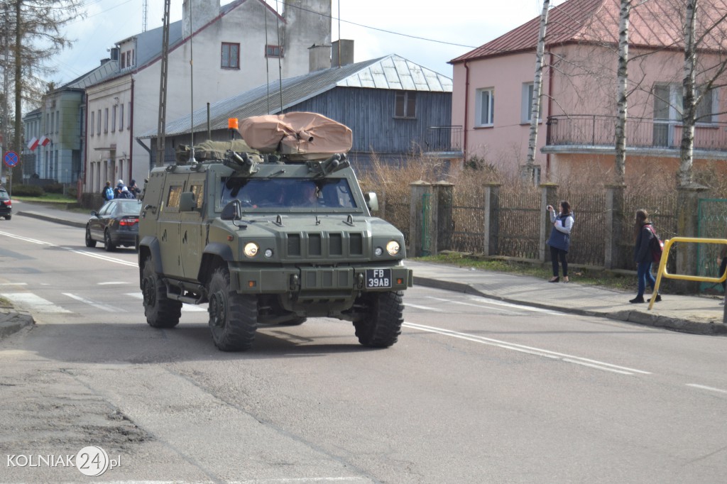 Przejazd grupy bojowej NATO przez Kolno