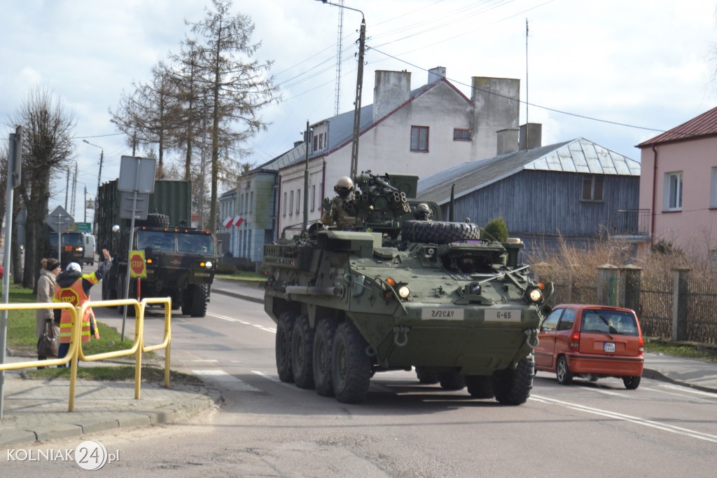 Przejazd grupy bojowej NATO przez Kolno
