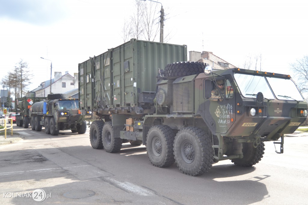 Przejazd grupy bojowej NATO przez Kolno