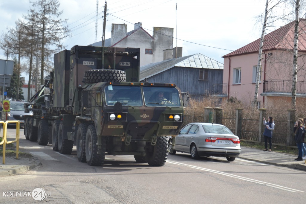Przejazd grupy bojowej NATO przez Kolno