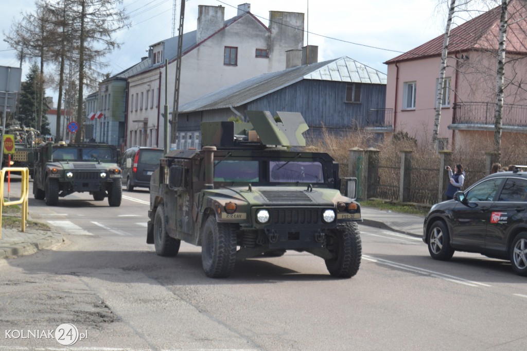 Przejazd grupy bojowej NATO przez Kolno