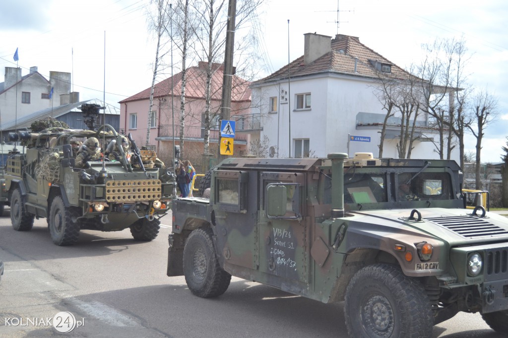 Przejazd grupy bojowej NATO przez Kolno