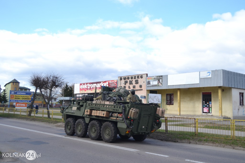 Przejazd grupy bojowej NATO przez Kolno