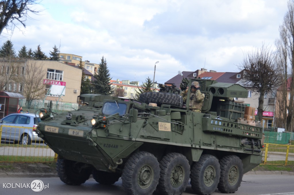 Przejazd grupy bojowej NATO przez Kolno