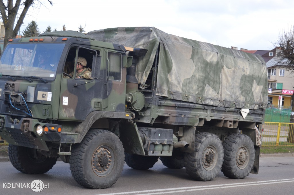 Przejazd grupy bojowej NATO przez Kolno