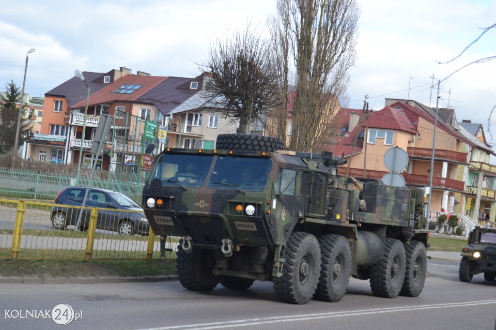 Przejazd grupy bojowej NATO przez Kolno