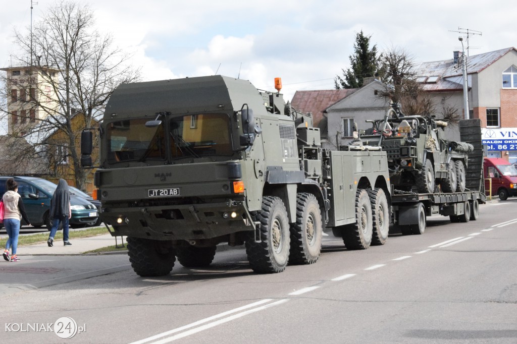 Przejazd grupy bojowej NATO przez Kolno