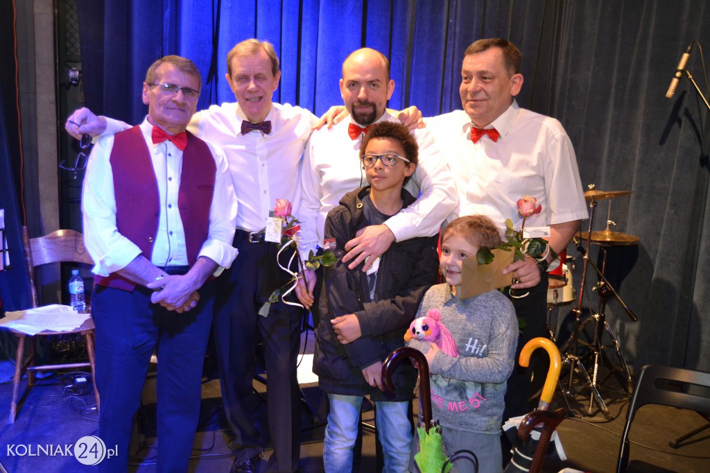 Kabaret: Przebojem przez życie