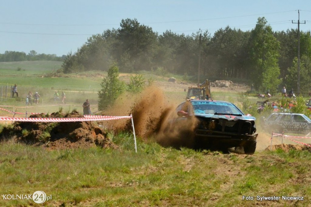 Wyścig  Wraków w Kątach