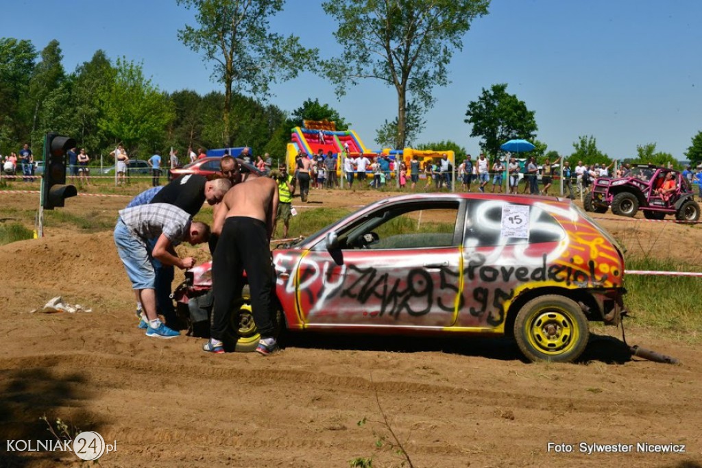 Wyścig  Wraków w Kątach