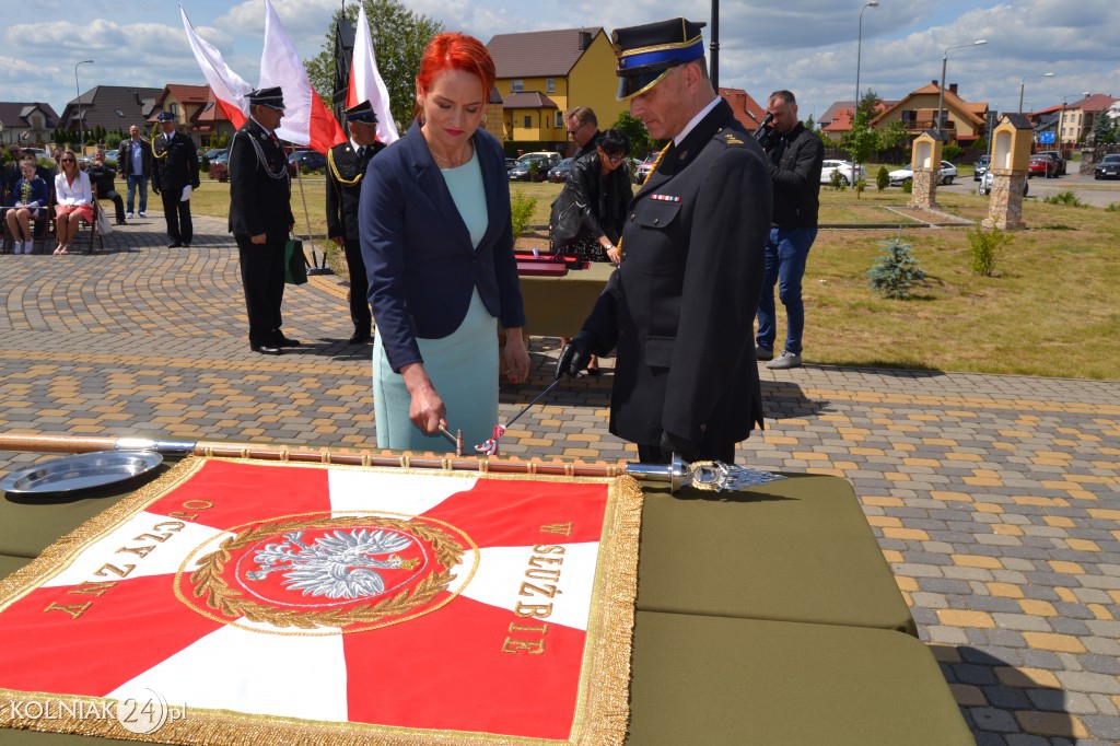 Nadanie Sztandaru kolneńskiej PSP