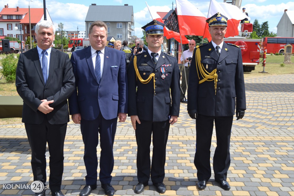 Nadanie Sztandaru kolneńskiej PSP