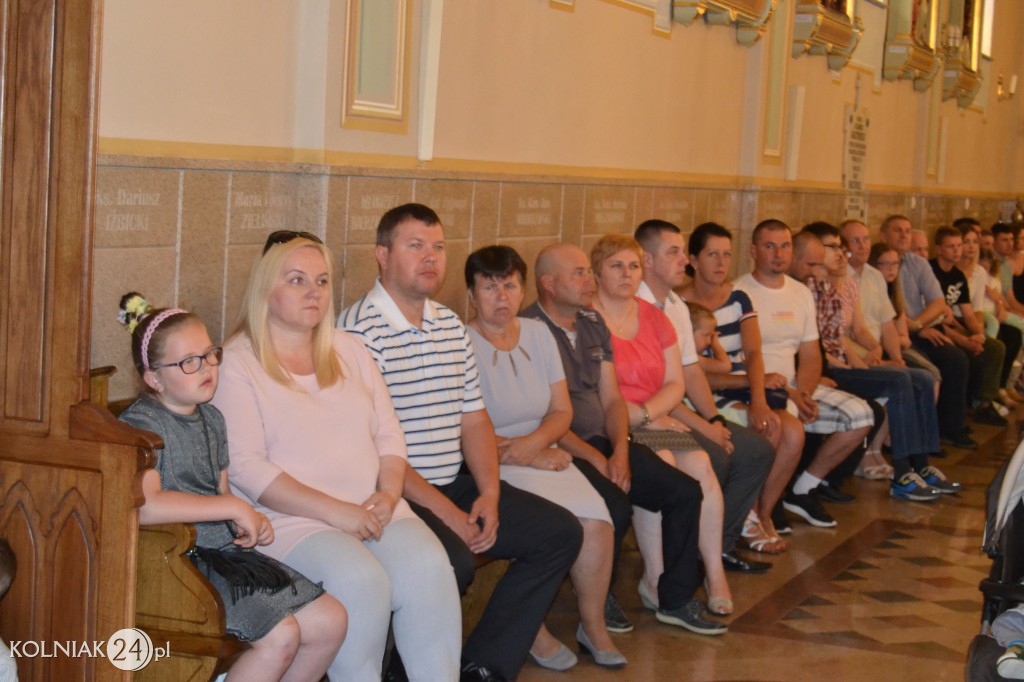 Nadanie sztandaru Hufcowi ZHP w Kolnie