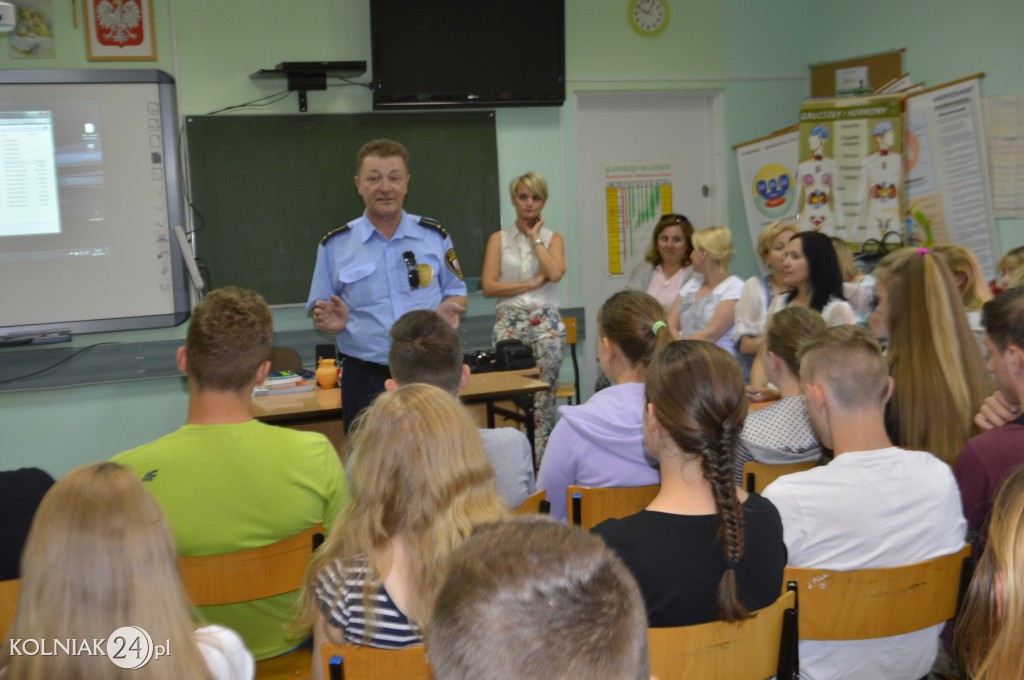 Z młodzieżą o bezpiecznych wakacjach
