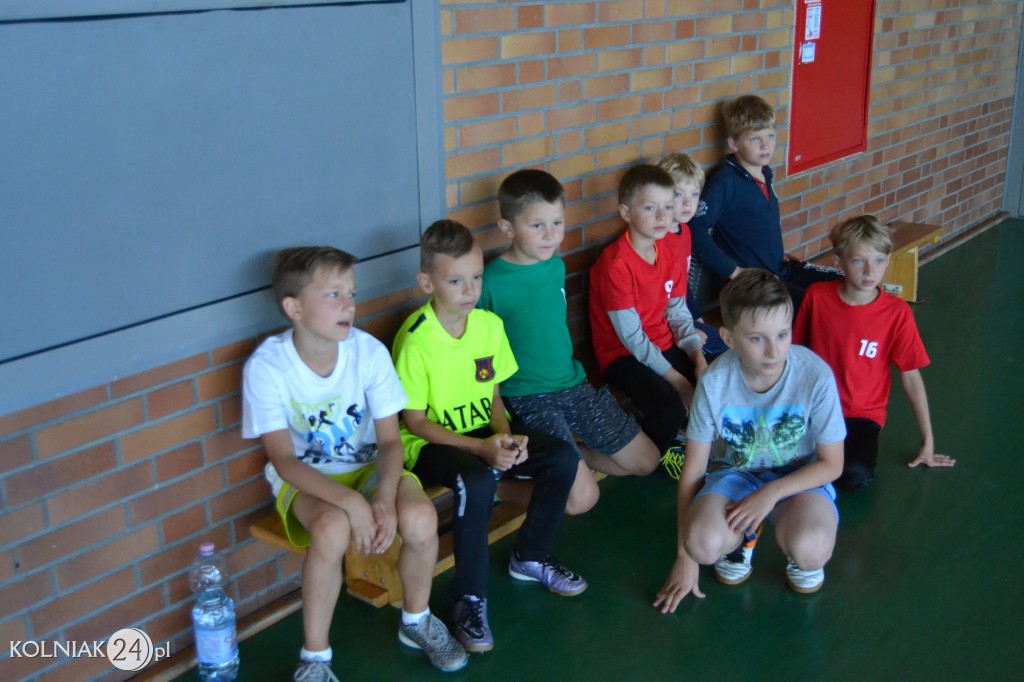 Wakacyjny Turniej Halowej Piłki Nożnej