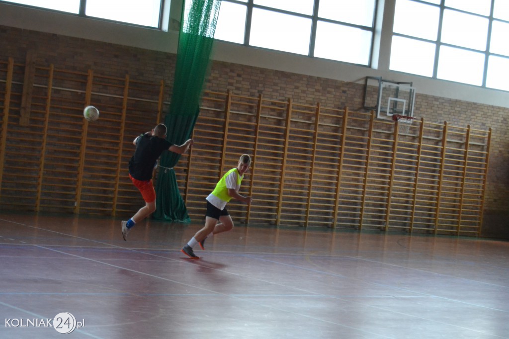 Wakacyjny Turniej Halowej Piłki Nożnej